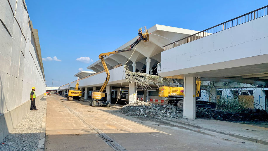 Upper Outer Drive Demolition - September 2025